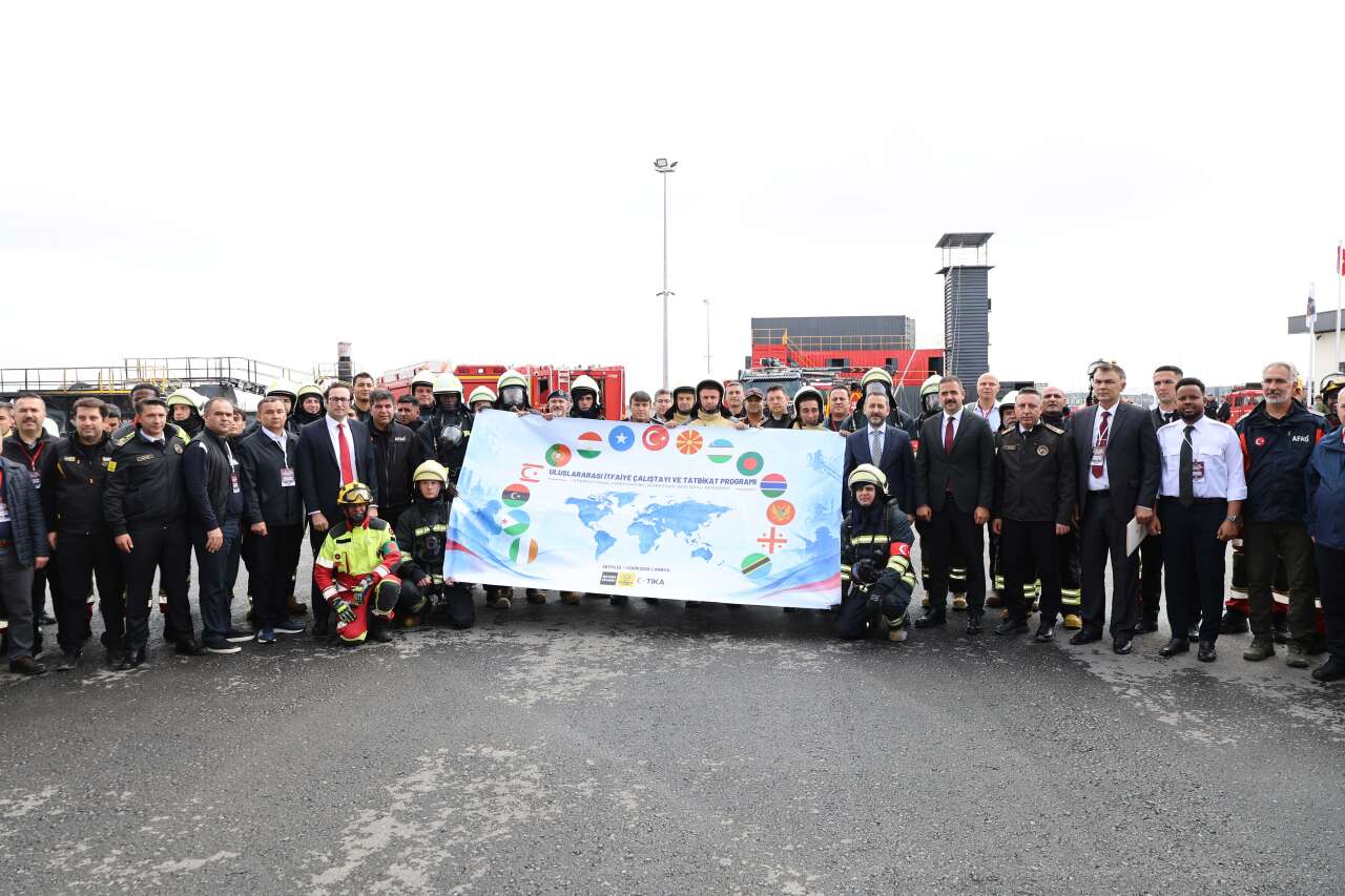 Konya’da bir ilk yaşandı! 14 ülkeden itfaiyeci nefes kesen bir operasyona imza attı 1